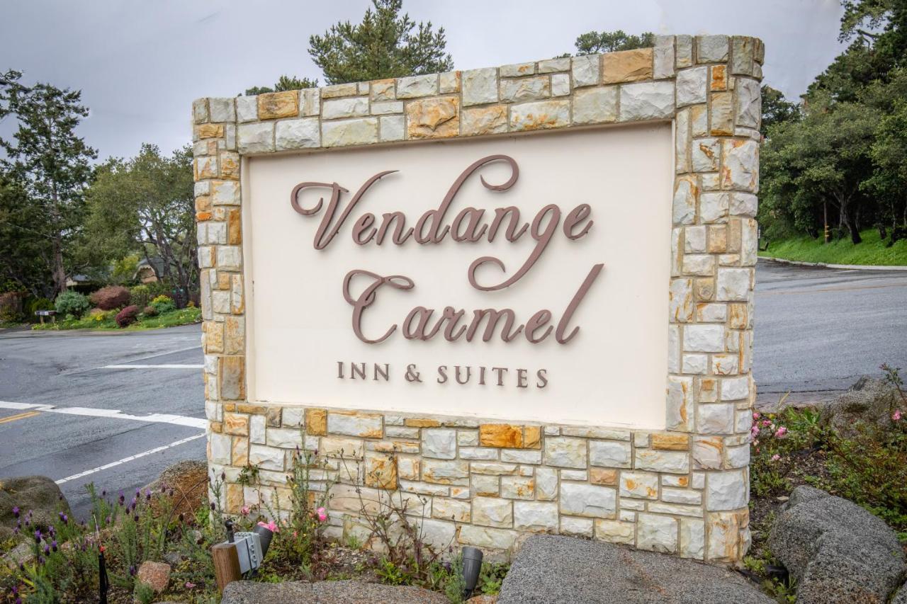The Vendange Carmel Inn & Suites Exterior photo